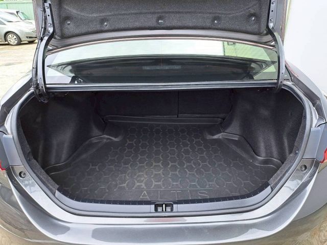 『實車實圖 實車實價』IK GPS TV TCS 尊爵版配備齊全 一手車氣氛佳 品質保證 寶佳汽車歡迎您來電  第15張相片