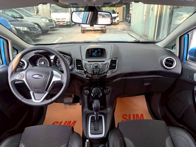 『實車實圖 實車實價』IK TCS TPMS 運動版配備齊全 一手車氣氛佳 品質保證 寶佳汽車歡迎您來電  第6張相片