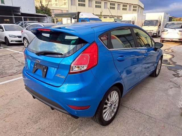 『實車實圖 實車實價』IK TCS TPMS 運動版配備齊全 一手車氣氛佳 品質保證 寶佳汽車歡迎您來電  第17張相片