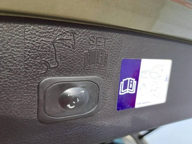 『實車實圖 實車實價』IK TCS GPS TV LDWS 6T旗艦版配備齊全一手車氣氛佳 品質保證 寶佳汽車歡迎您來電  第14張相片