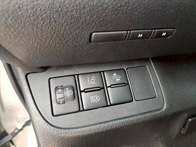 『實車實圖 實車實價』IK GPS LWDS AEB 經典版配備齊全 一手車氣氛佳 品質保證 寶佳汽車歡迎您來電  第10張相片