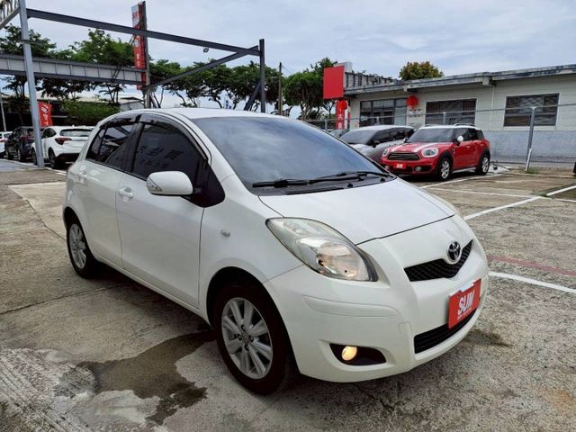『實車實圖 實車實價』IK GPS TV 前後錄 倒影 頂級版配備齊全 一手車氣氛佳 品質保證 寶佳汽車歡迎您來電  第3張相片