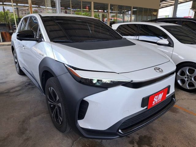 『實車實圖 實車實價』頂級版配備齊全 一手車氣氛佳 品質保證 寶佳汽車歡迎您來電  第3張相片