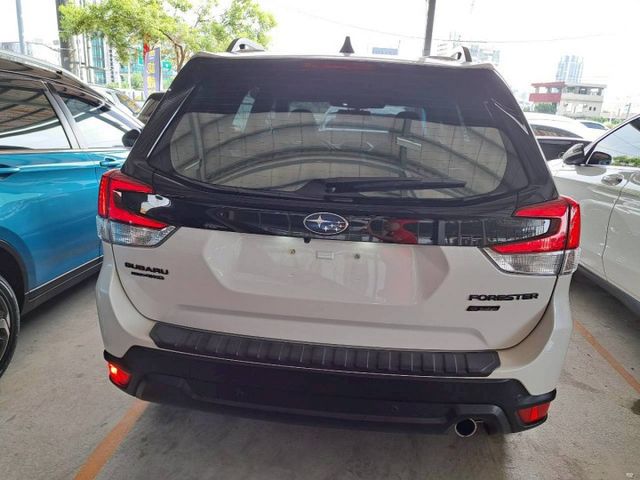 『實車實圖 實車實價』IK ACC LWDS TCS 全景I-S級版配備齊全 一手車氣氛佳 品質保證 寶佳汽車歡迎您來電  第17張相片