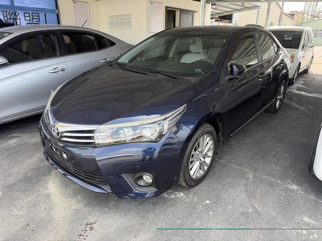 TOYOTA豐田 ALTIS  第1張相片