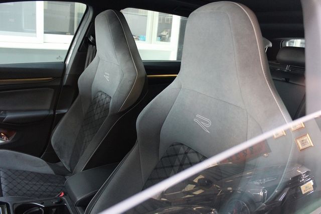 VOLKSWAGEN福斯 GOLF VARIANT  第7張相片