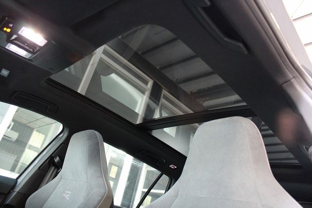 VOLKSWAGEN福斯 GOLF VARIANT  第8張相片