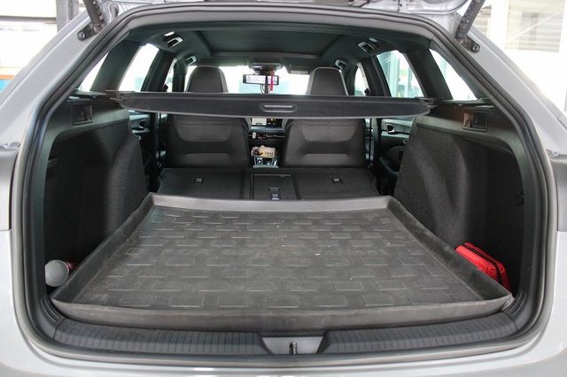 VOLKSWAGEN福斯 GOLF VARIANT  第12張相片