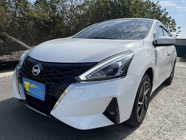 NISSAN日產 TIIDA  第1張相片