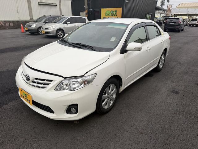 TOYOTA豐田 ALTIS  第1張相片