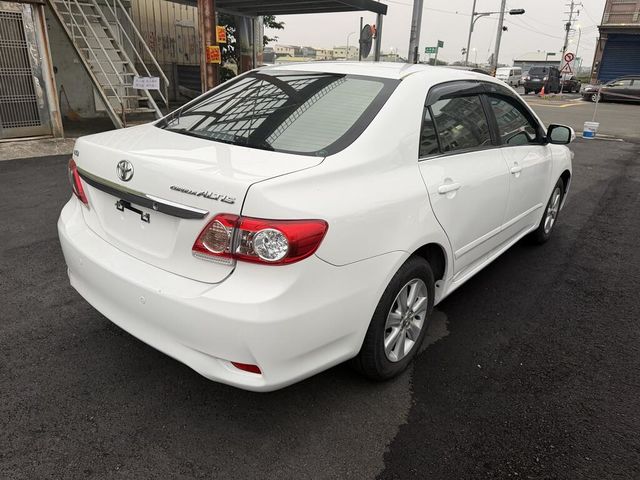 TOYOTA豐田 ALTIS  第2張相片