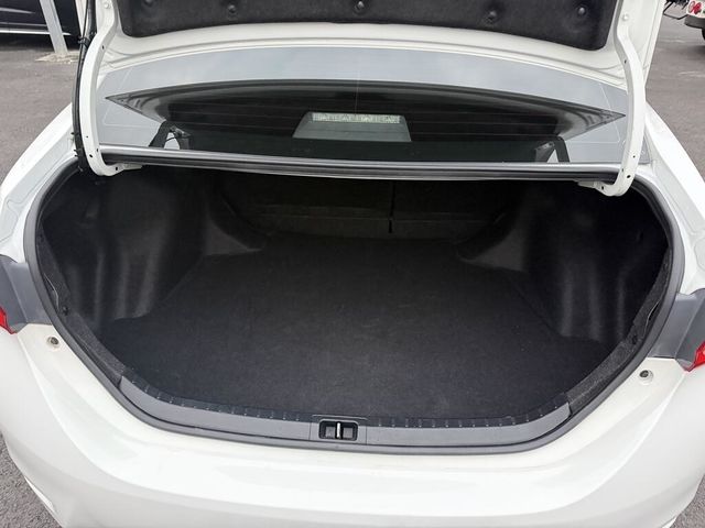 TOYOTA豐田 ALTIS  第13張相片