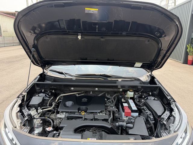 TOYOTA豐田 RAV4  第6張相片