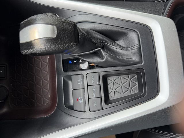 TOYOTA豐田 RAV4  第12張相片