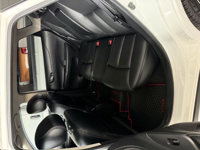 NISSAN日產 TIIDA  第8張相片
