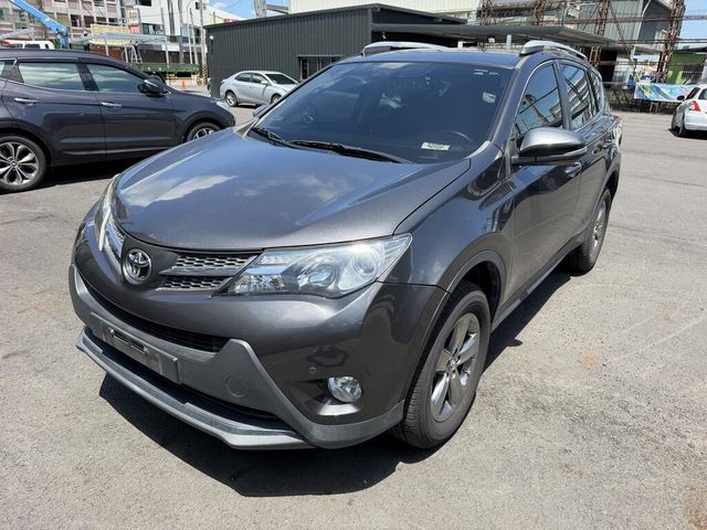 TOYOTA豐田 RAV4  第1張相片