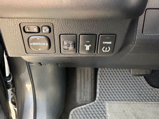TOYOTA豐田 RAV4  第10張相片