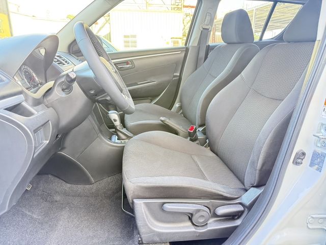 SUZUKI鈴木 SWIFT  第8張相片