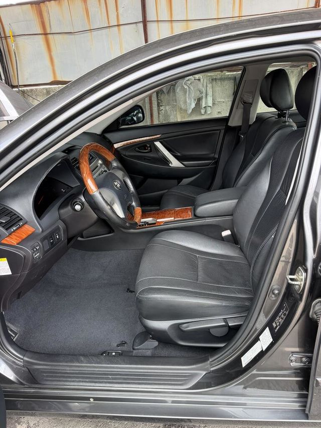 TOYOTA豐田 CAMRY  第6張相片
