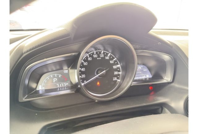 里程跑的少的可以才跑了區區7100…多公里 [馬自達2/2023年/淺棕]  第6張相片