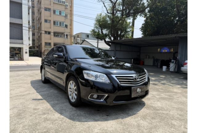 【Toyota/Camry/2010年/黑】【一手車/ 原件鈑】  第2張相片