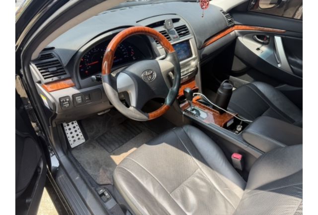 【Toyota/Camry/2010年/黑】【一手車/ 原件鈑】  第9張相片