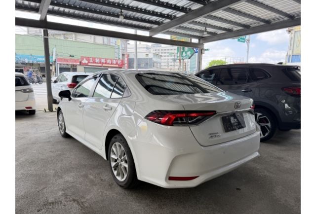 Toyota ALTIS  第4張相片