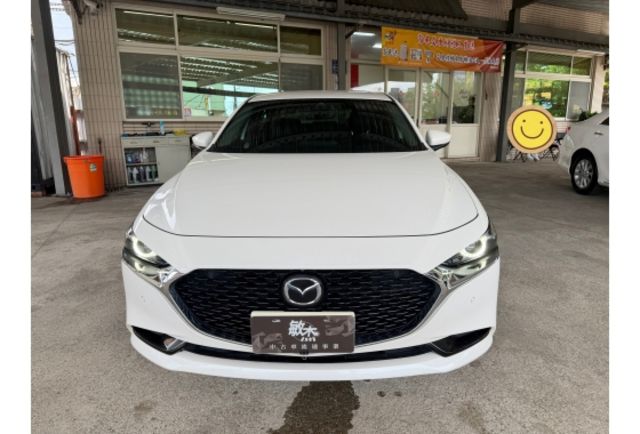 Mazda MAZDA3  第4張相片