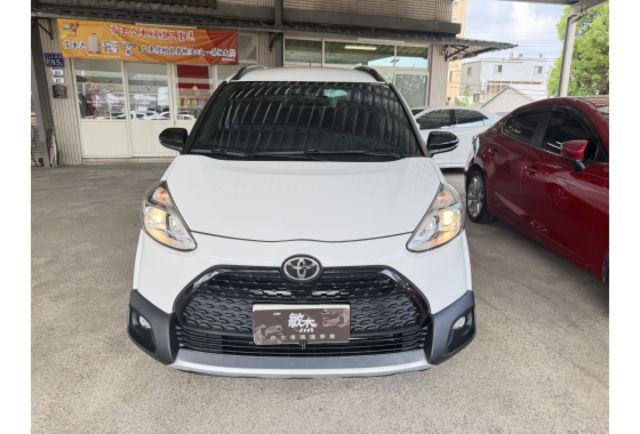 Toyota SIENTA  第1張相片
