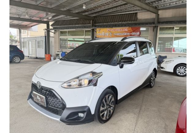 Toyota SIENTA  第3張相片