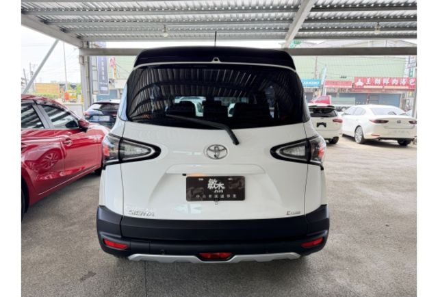 Toyota SIENTA  第6張相片