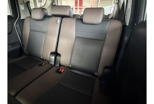 Toyota SIENTA  第10張相片