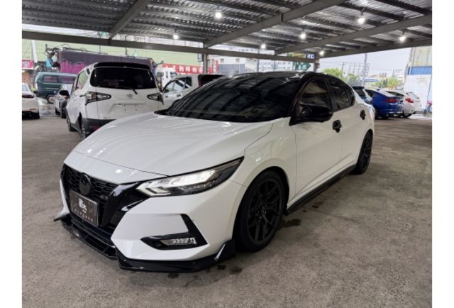 「氣氛燈・鋁圈・避震器・CarPlay」預約賞車／諮詢  0989-722-408 蘇先生  第1張相片