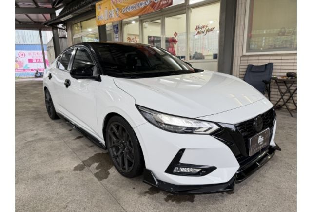 「氣氛燈・鋁圈・避震器・CarPlay」預約賞車／諮詢  0989-722-408 蘇先生  第2張相片