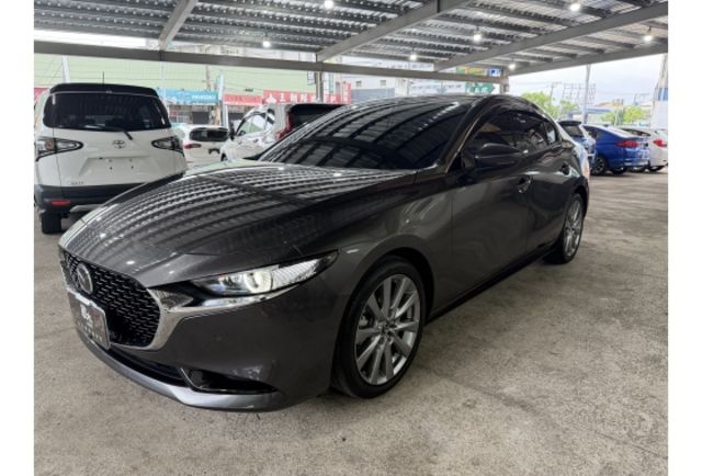 Mazda MAZDA3  第2張相片