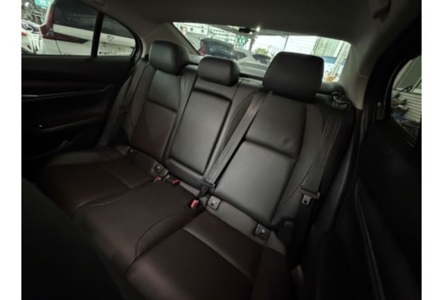 Mazda MAZDA3  第10張相片