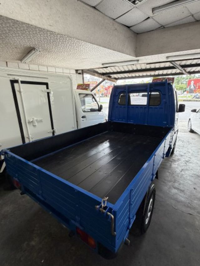 里程僅跑九萬/原車原鈑件/一手車況/自用貨車/里程保證  第9張相片