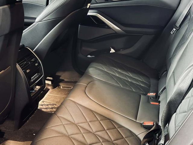 BMW寶馬 X6 XDRIVE40I  第6張相片