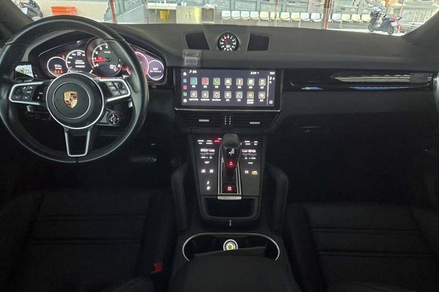 PORSCHE保時捷 CAYENNE  第4張相片
