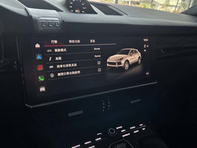 PORSCHE保時捷 CAYENNE  第8張相片