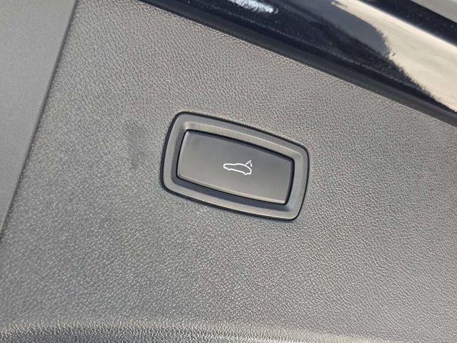 PORSCHE保時捷 CAYENNE  第14張相片