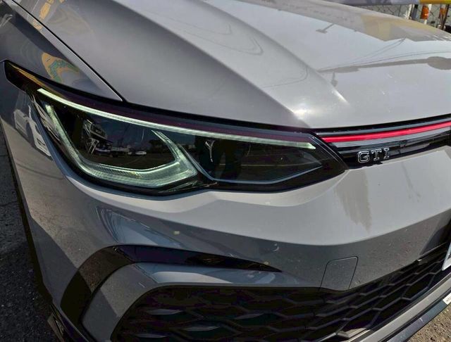 VOLKSWAGEN福斯 GOLF GTI  第4張相片