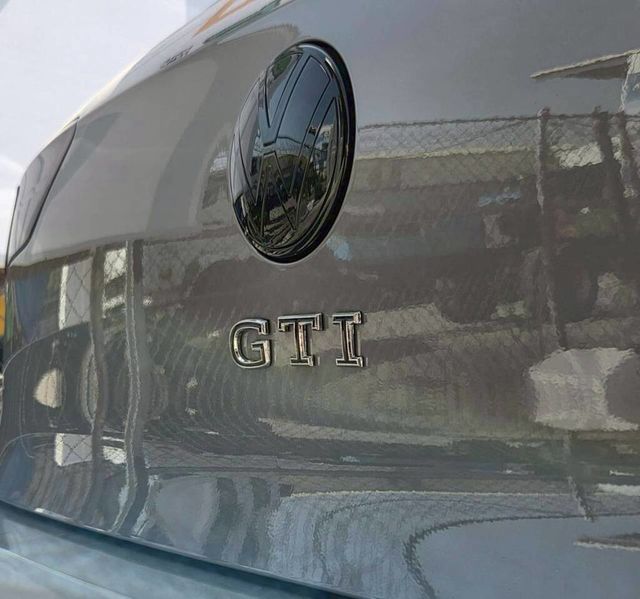 VOLKSWAGEN福斯 GOLF GTI  第9張相片