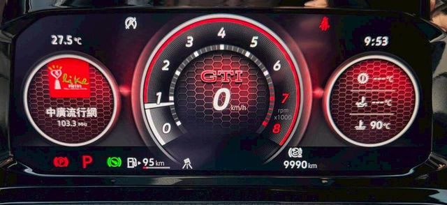 VOLKSWAGEN福斯 GOLF GTI  第10張相片