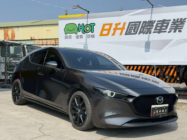 MAZDA馬自達 MAZDA 3  第1張相片