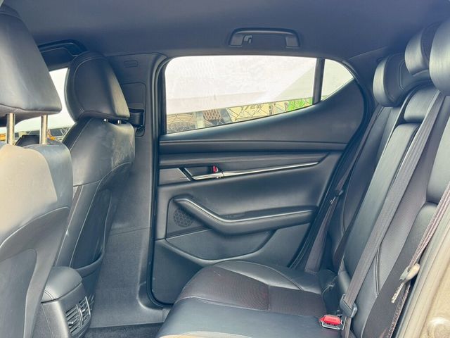 MAZDA馬自達 MAZDA 3  第10張相片