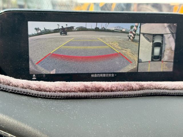 MAZDA馬自達 MAZDA 3  第12張相片