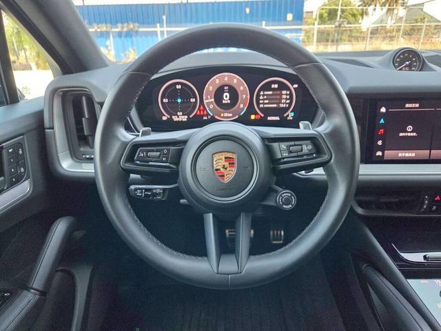 PORSCHE保時捷 CAYENNE  第7張相片