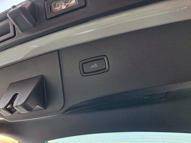 PORSCHE保時捷 CAYENNE  第16張相片