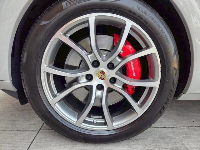 PORSCHE保時捷 CAYENNE  第17張相片